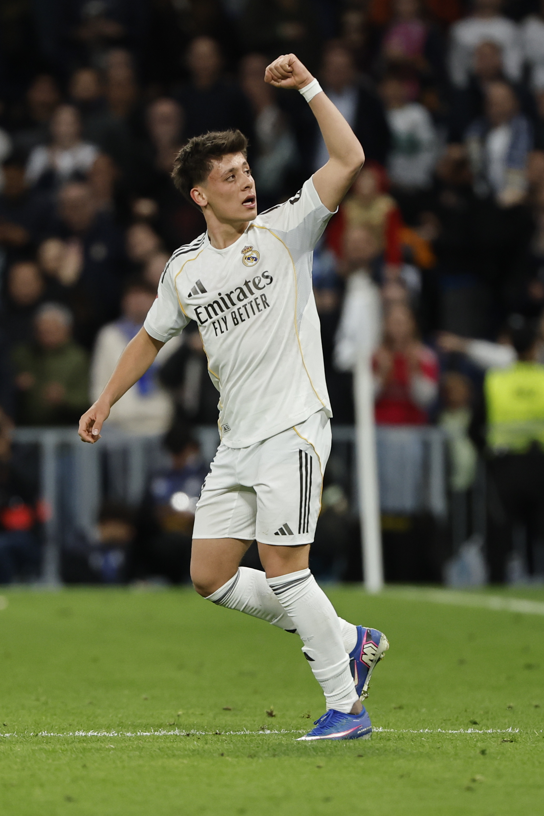 Imagen editorial para: Los 68 metros del récord de Güler en la guardería de Arbeloa: "Me ha recordado a la Quinta del Buitre, seguro que Emilio